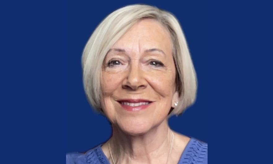 Lindsay J. Thompson 2 Lindsay J. Thompson 2